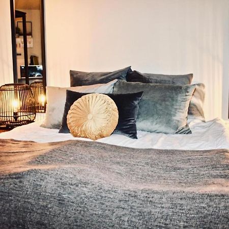 Cozy Studio Apartment In The Heart Of Reykjavik Exterior photo